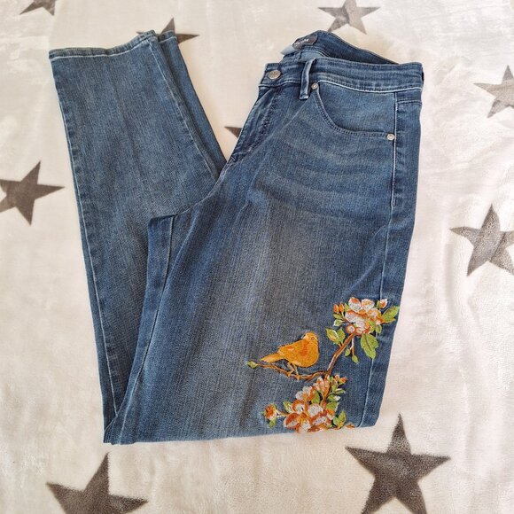 Martha Stewart Womens 6 Blue Denim Floral Embroidered Straight Leg Jeans - Picture 3 of 15